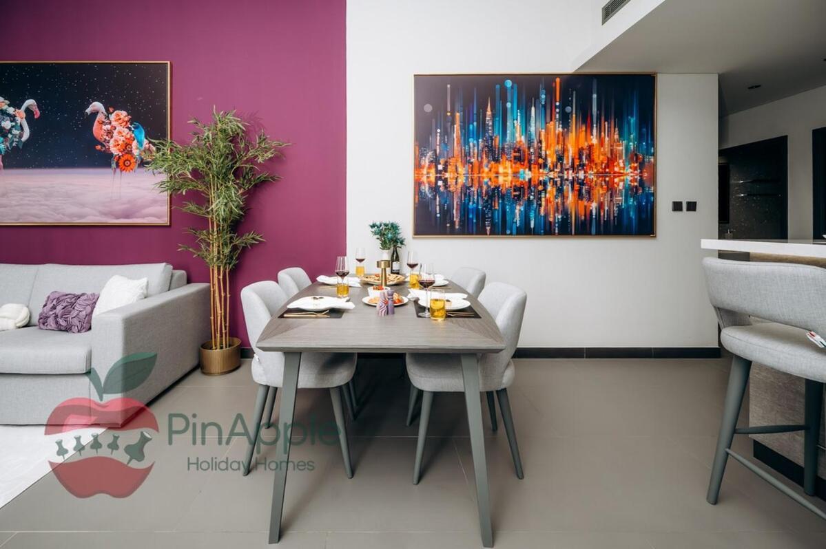 Mbl Royal Live 2br And Maid Dubai