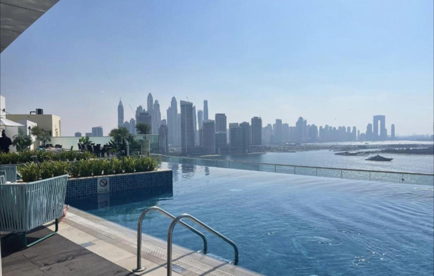 Apartment Seven Palm A Sophisticated Retreat In The Heart Of Palm Jumeirah *