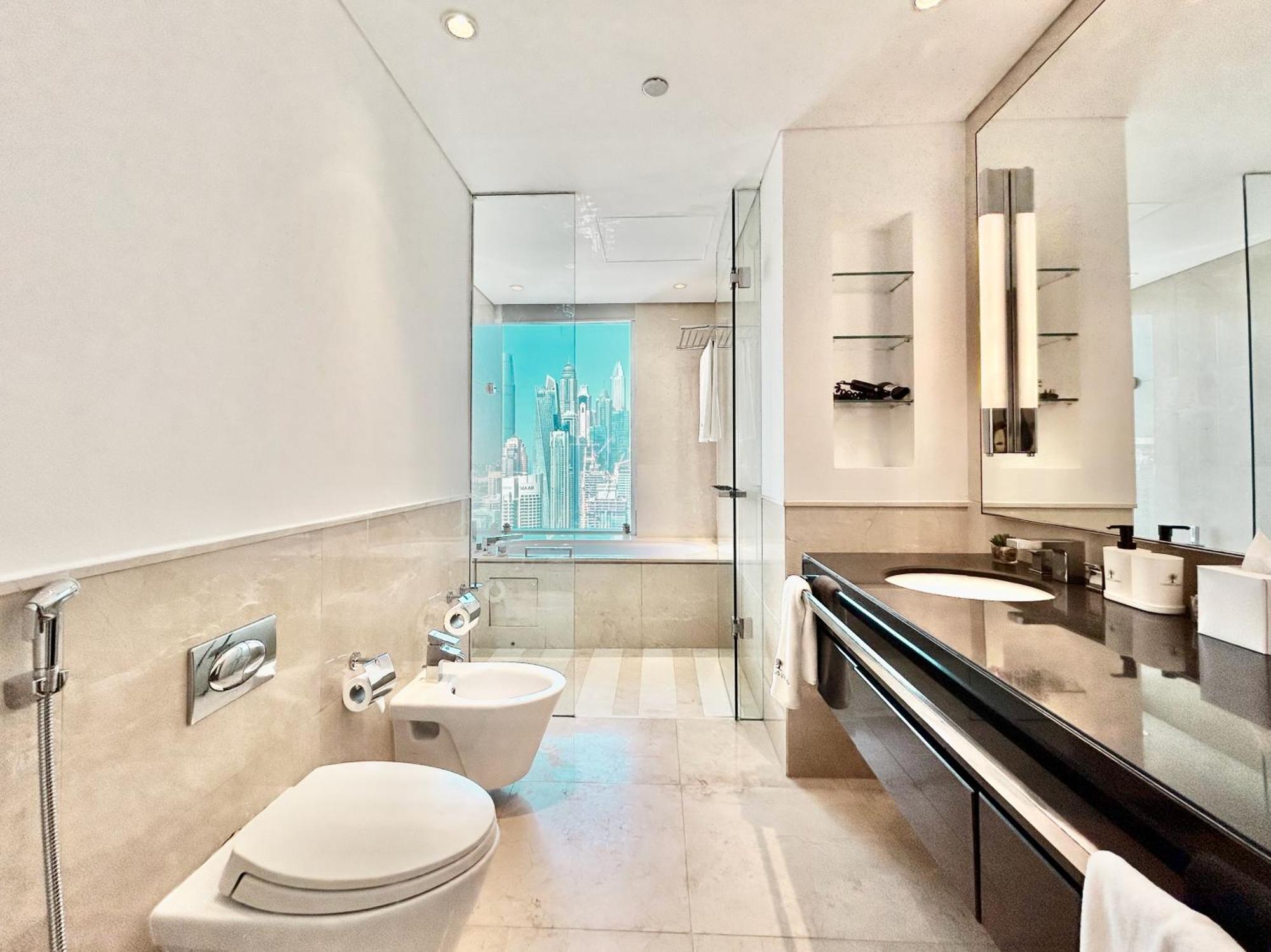 Jw Marina By Cosmos Living * Dubai