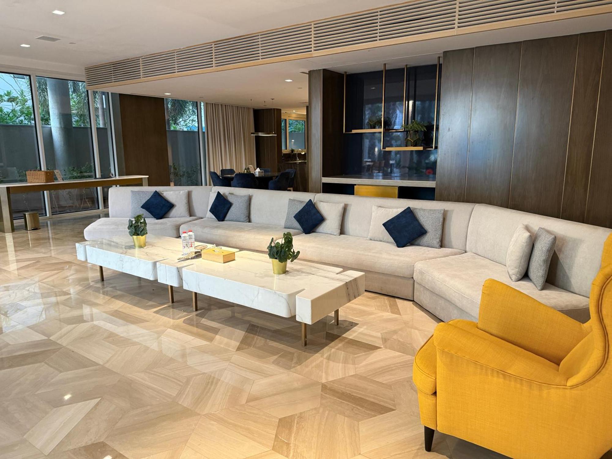 Palm Haven Luxe 3 Bed Townhouse With Private Pool