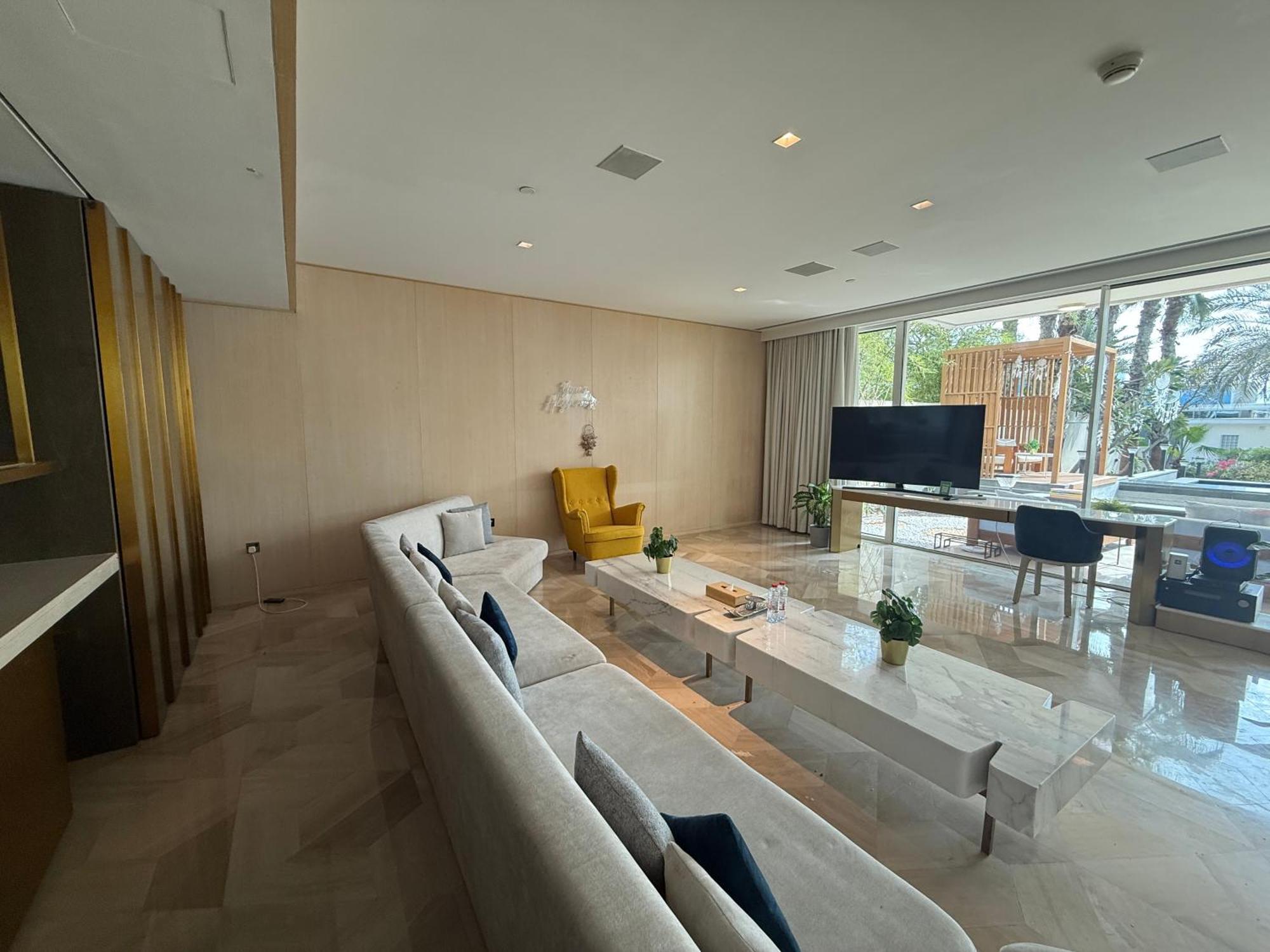 Palm Haven Luxe 3 Bed Townhouse With Private Pool Holiday home Dubai