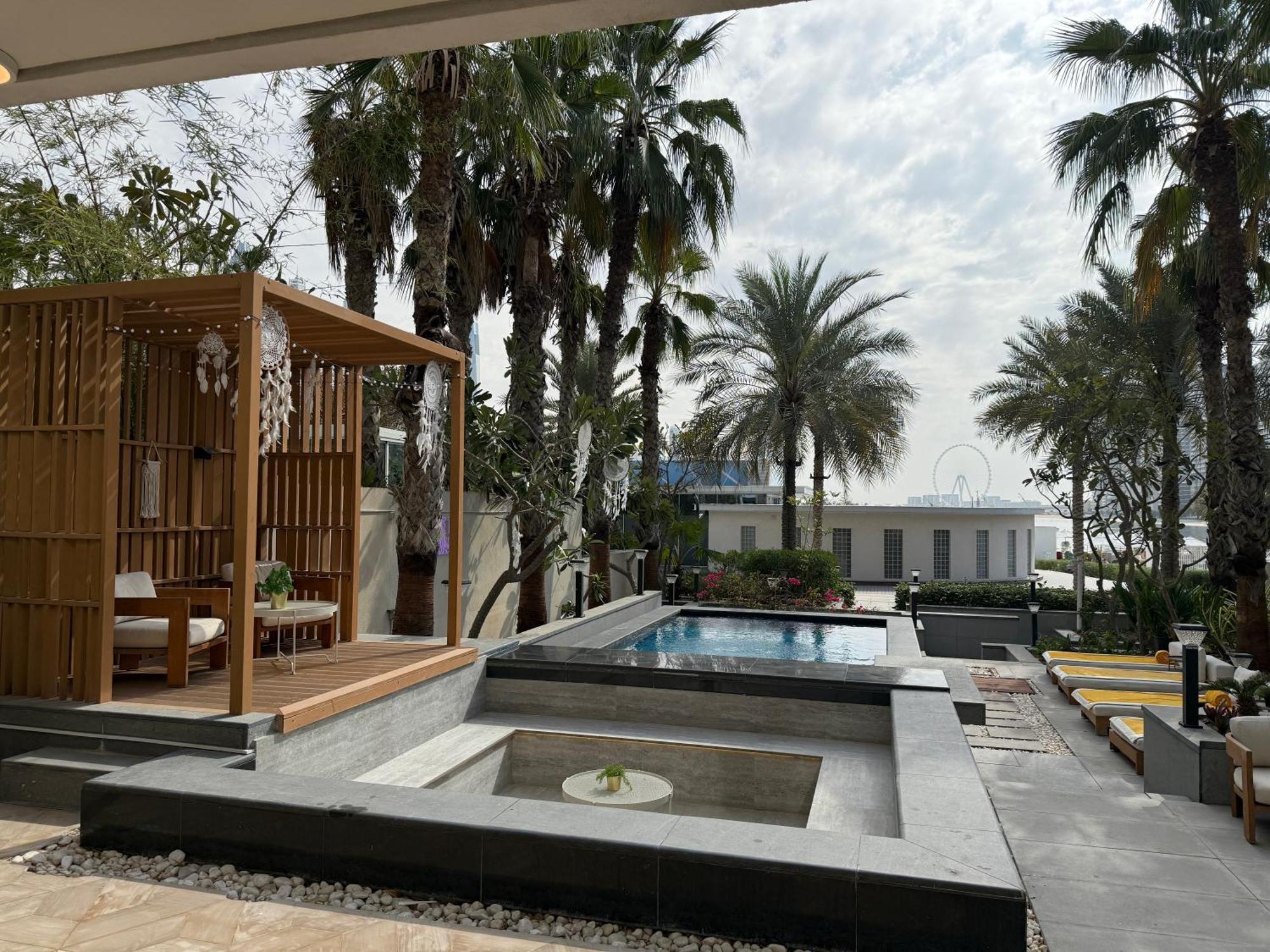 Holiday home Palm Haven Luxe 3 Bed Townhouse With Private Pool