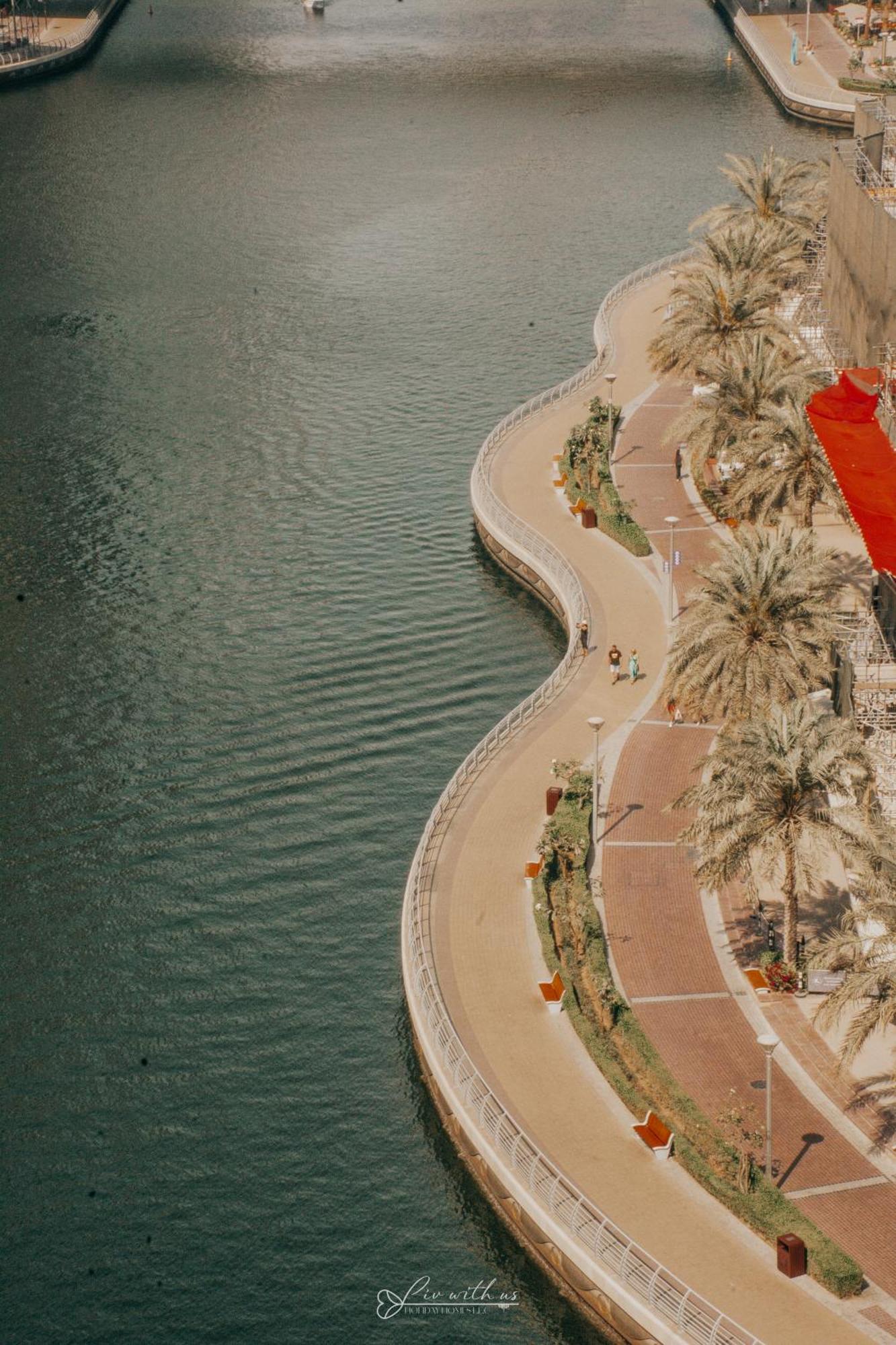 Livwithus - 2 Bedroom In Marina View Tower B