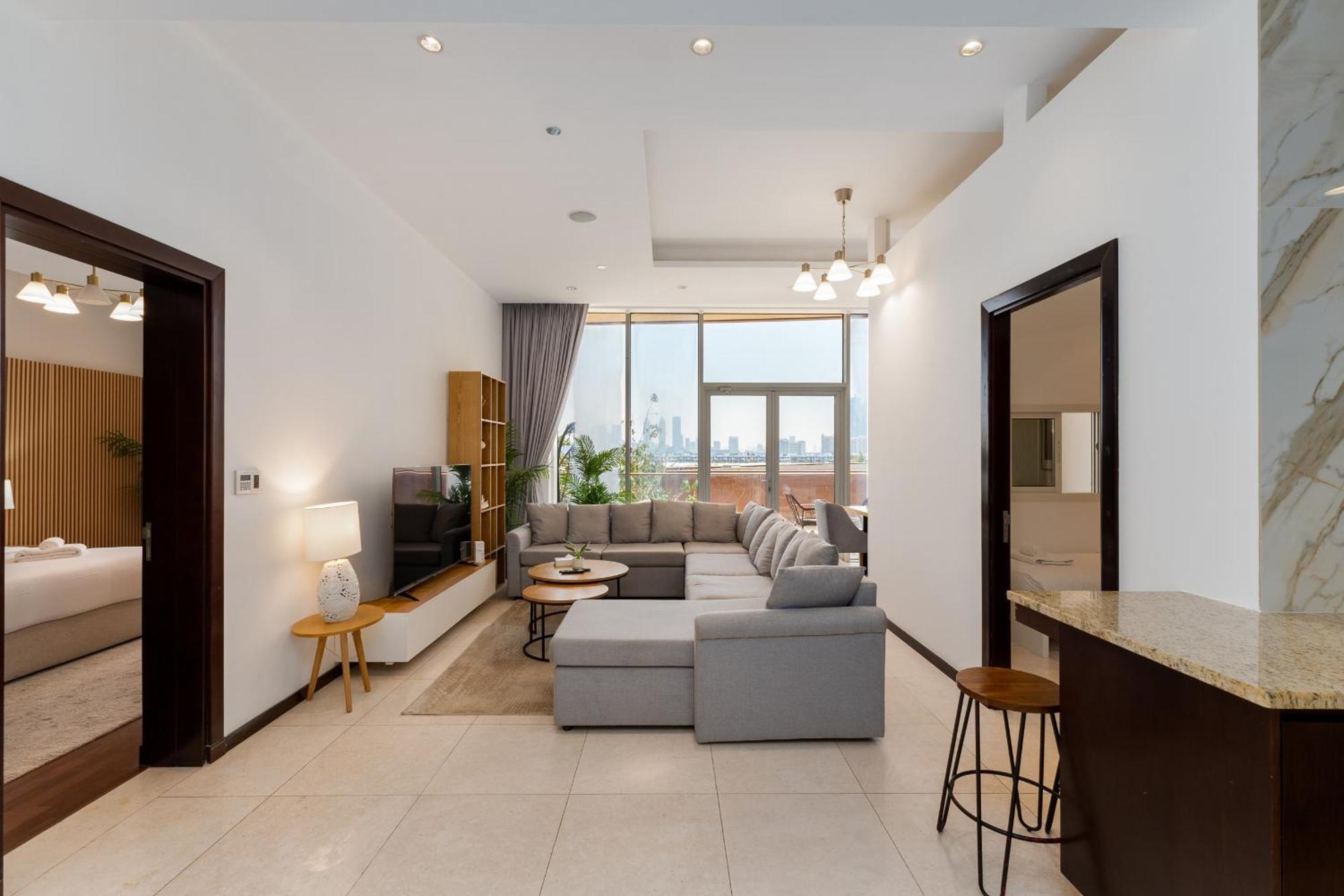 Tiara Residences, Palm Jumeirah - Mint Apartment *