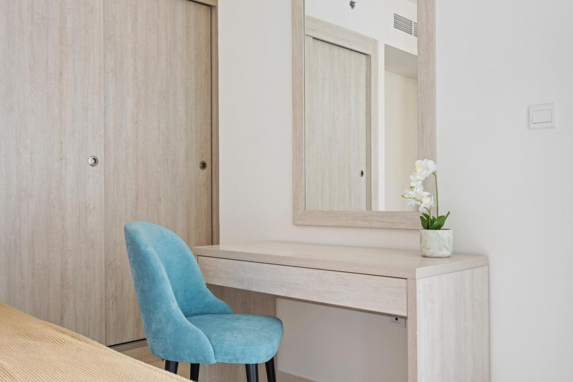 Vayk - Contemporary 1bd On The Palm Jumeirah Apartment