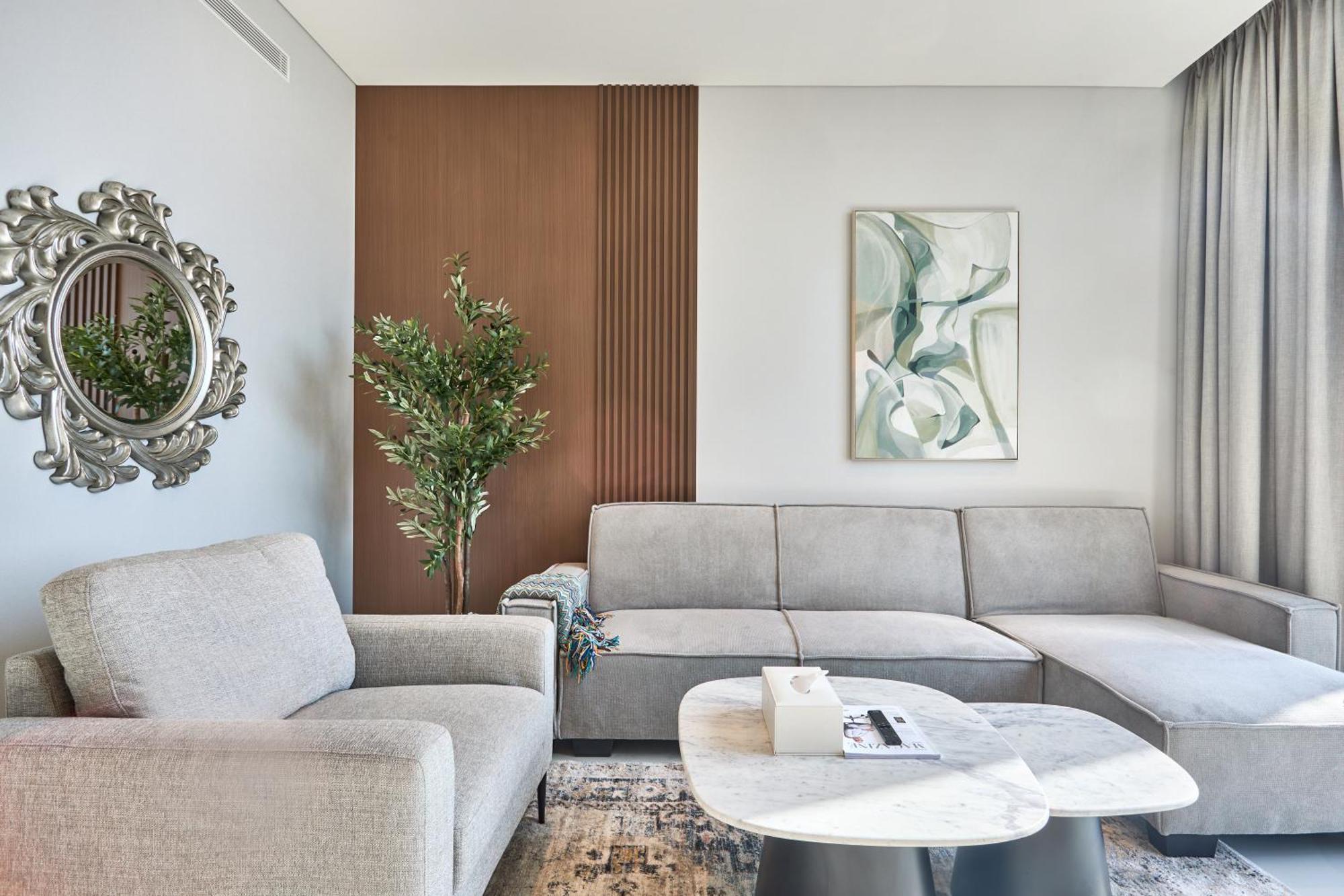 Apartment By Latinem Luxury 1br Cvg 1410 Near Burj Khalifa Dubai