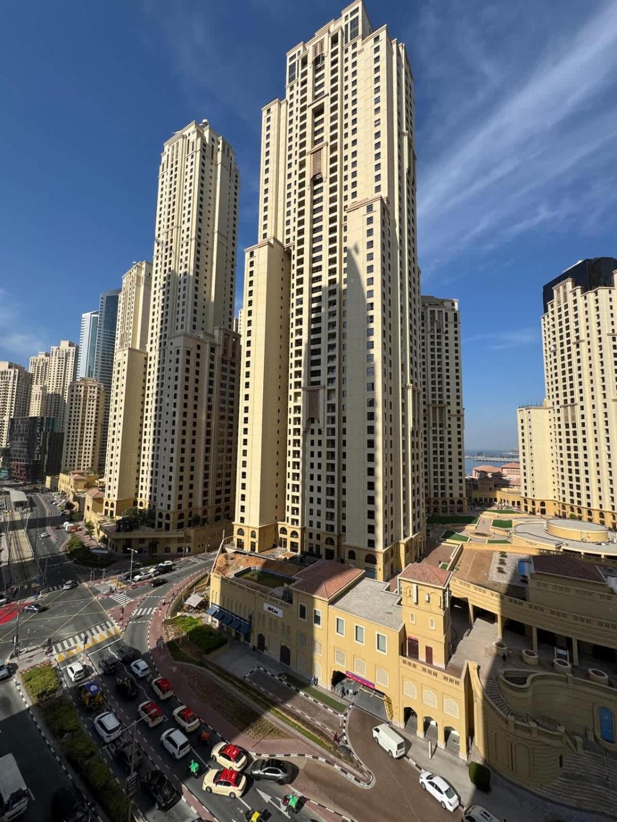 Apartamento New Luxury At Prestigious Liv Dubai