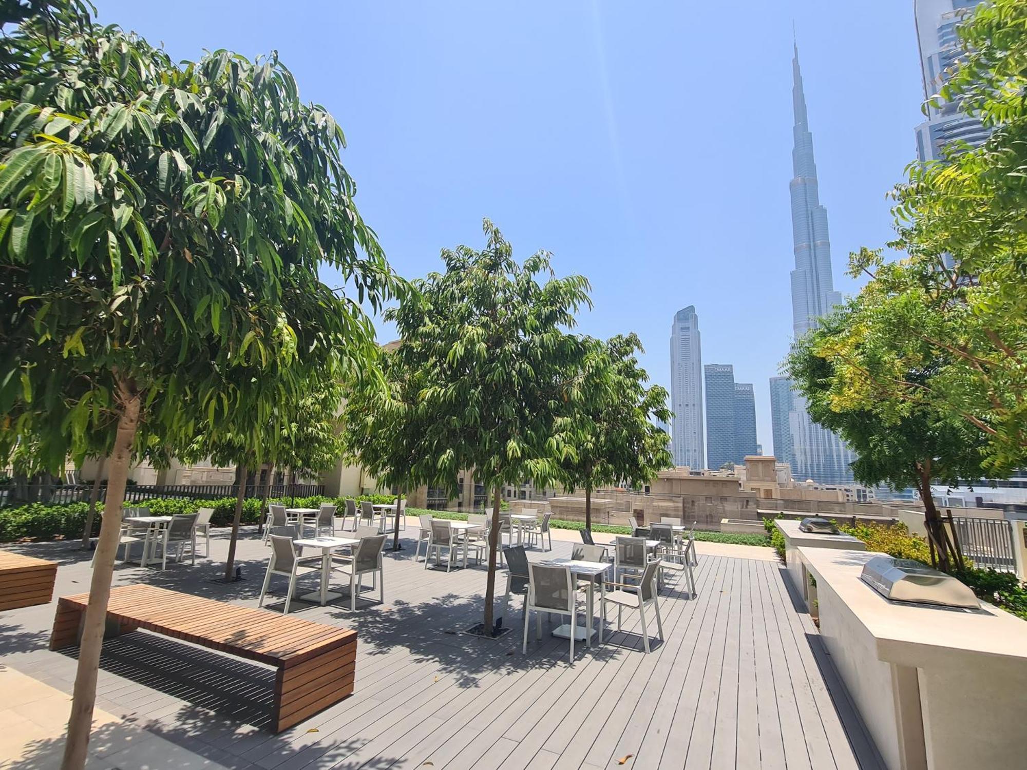 Sunrise Homes - New Luxury Flat Next To Mall & Fountains Apartment