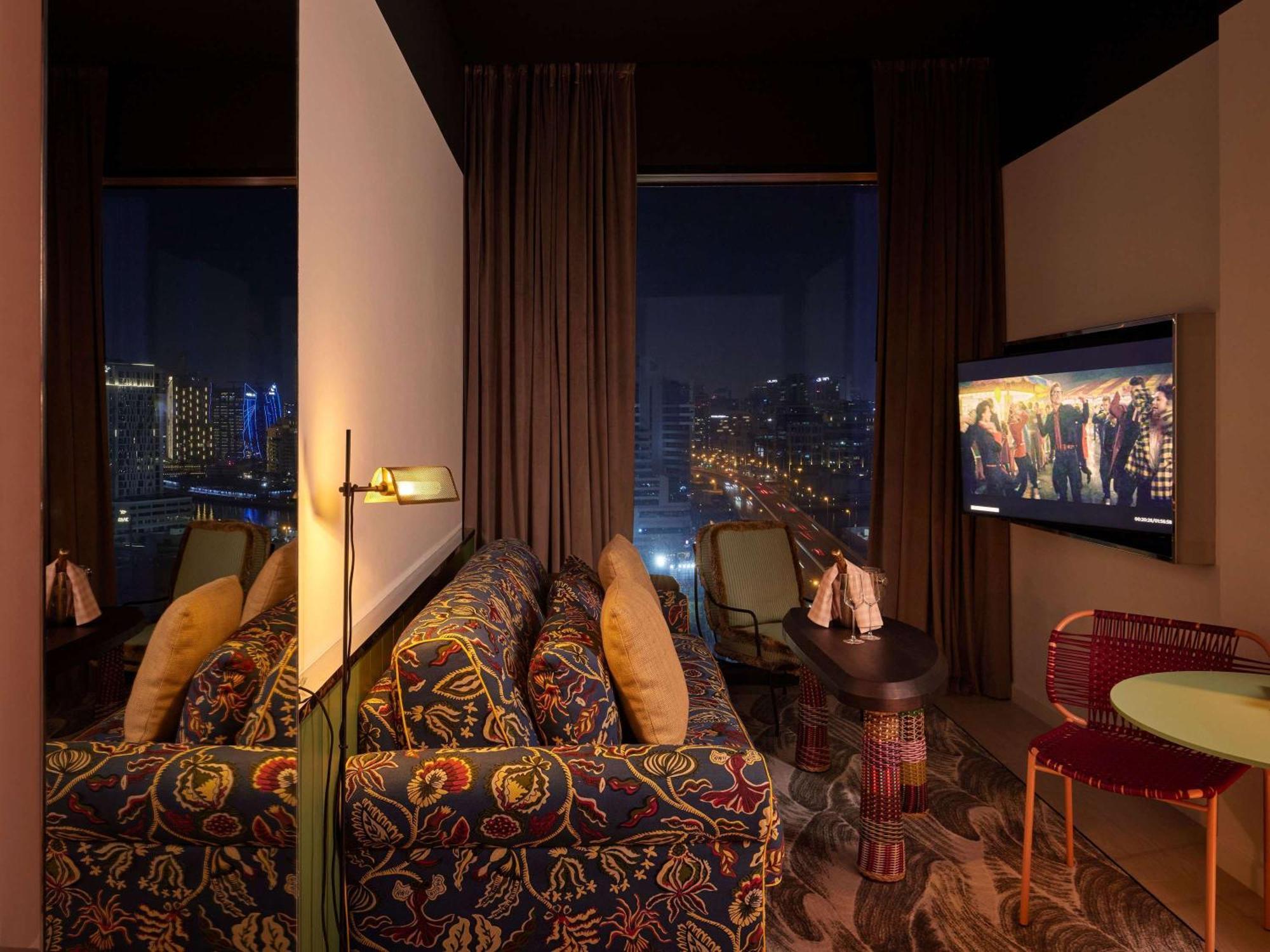 Hotel Mama Shelter 4*