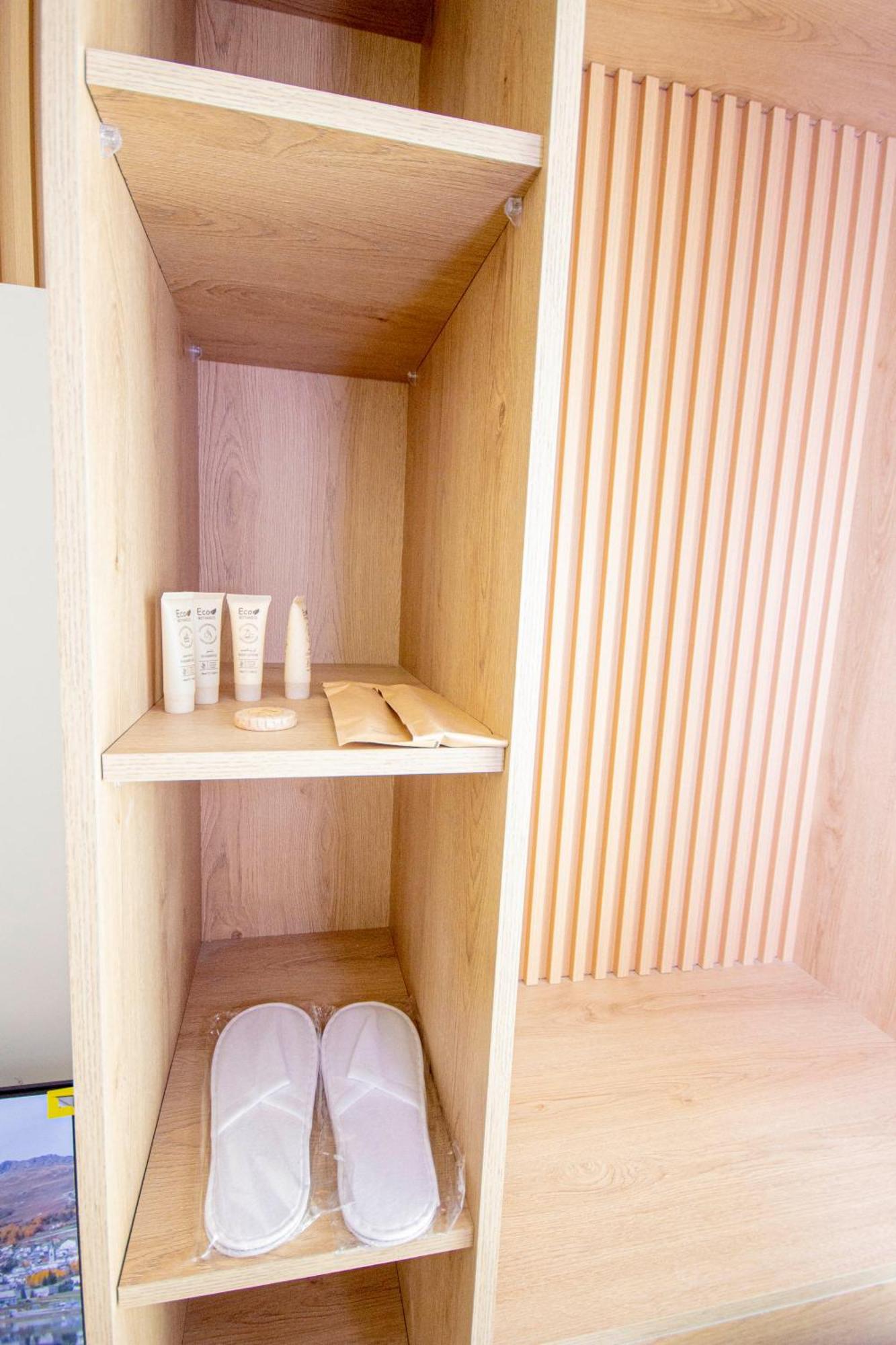 Apartment Cozy For Daily Dubai