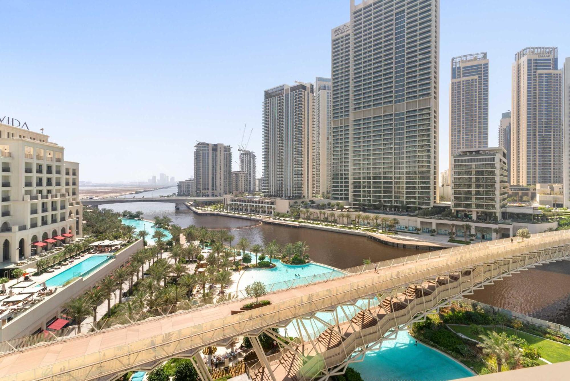 Silkhaus Chic 1br In Creek Grove With Pool View Apartment Dubai