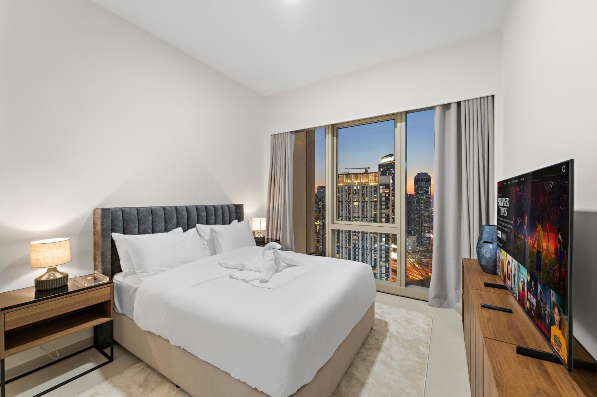 Elegant 1br In Grande Downtown With Pool Apartment Dubai