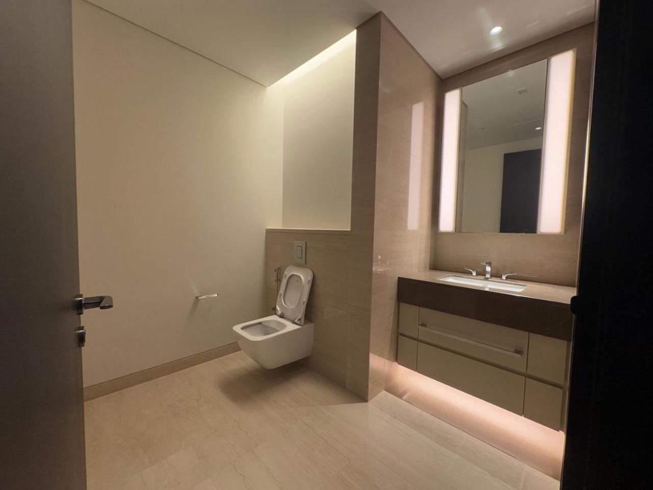 Ultra Luxury Penthouse At Il Primo Apartment *