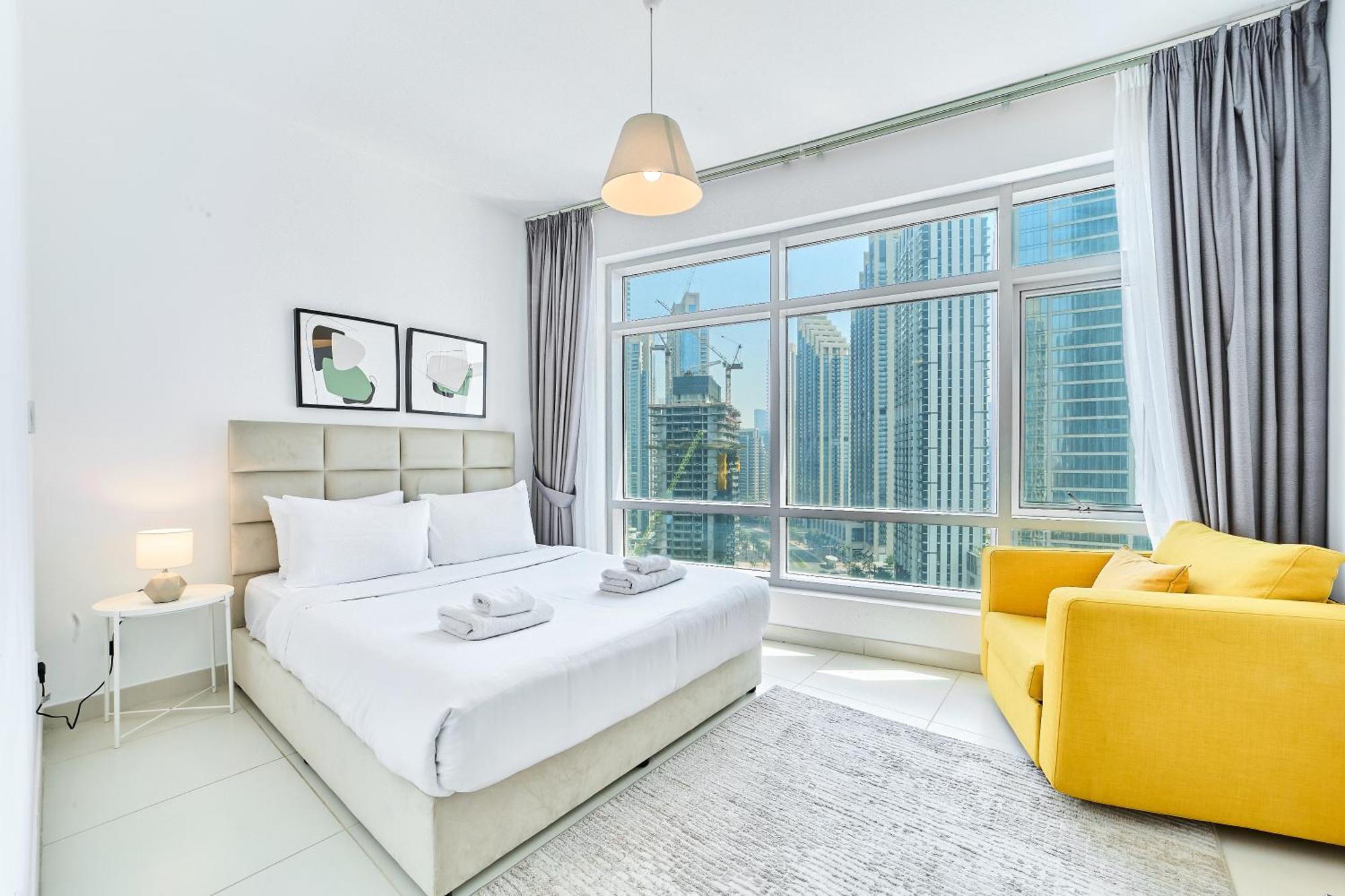 2br At Lofts West Near Mall And Burj Khalifa Apartment Dubai
