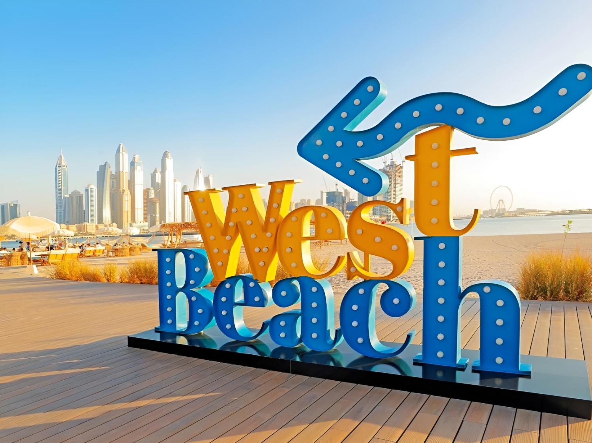 Palm Jumeirah - Luxe Infinity Pool I Direct Access Apartment Dubai
