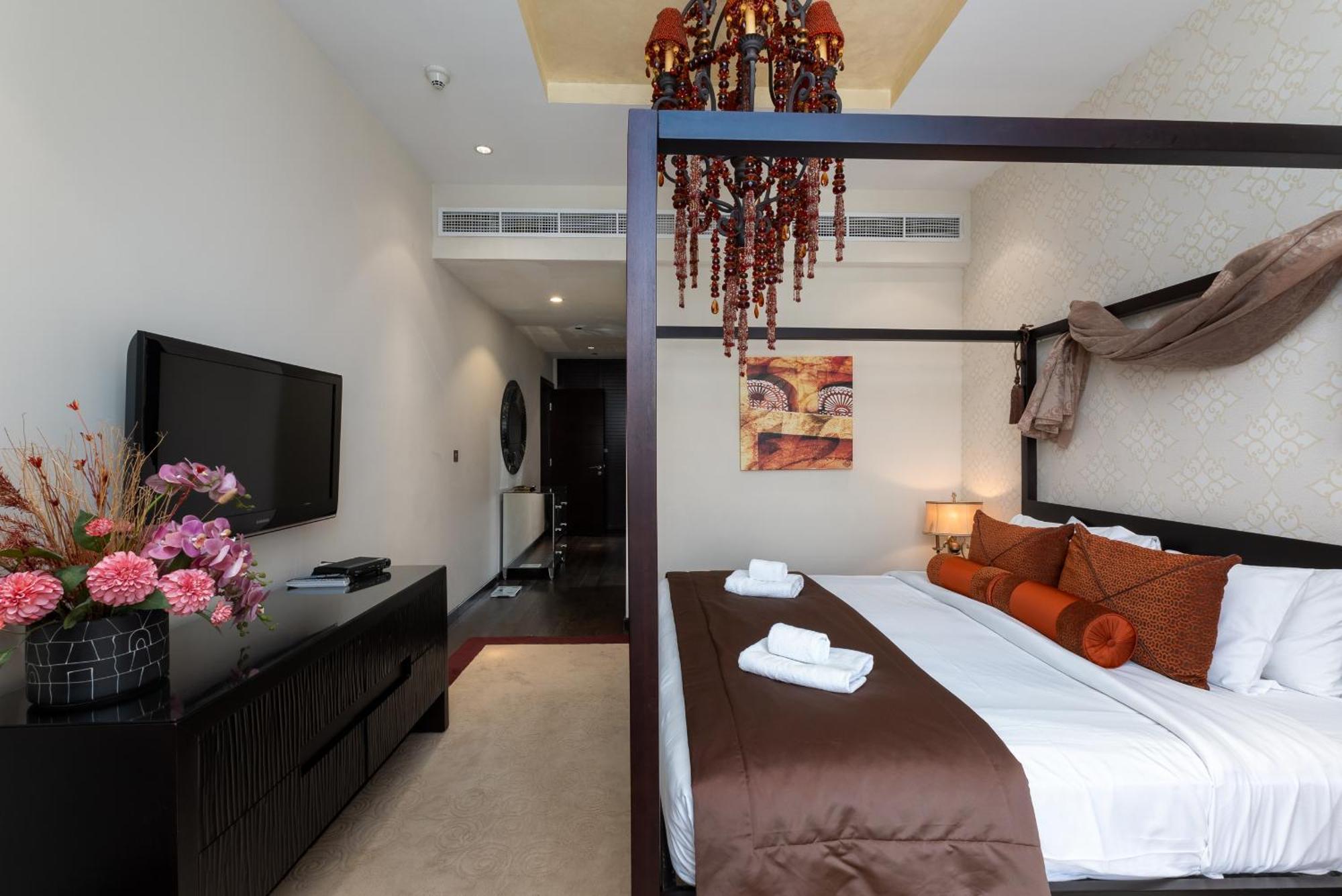Tiara Residences, Palm Jumeirah - Mint *