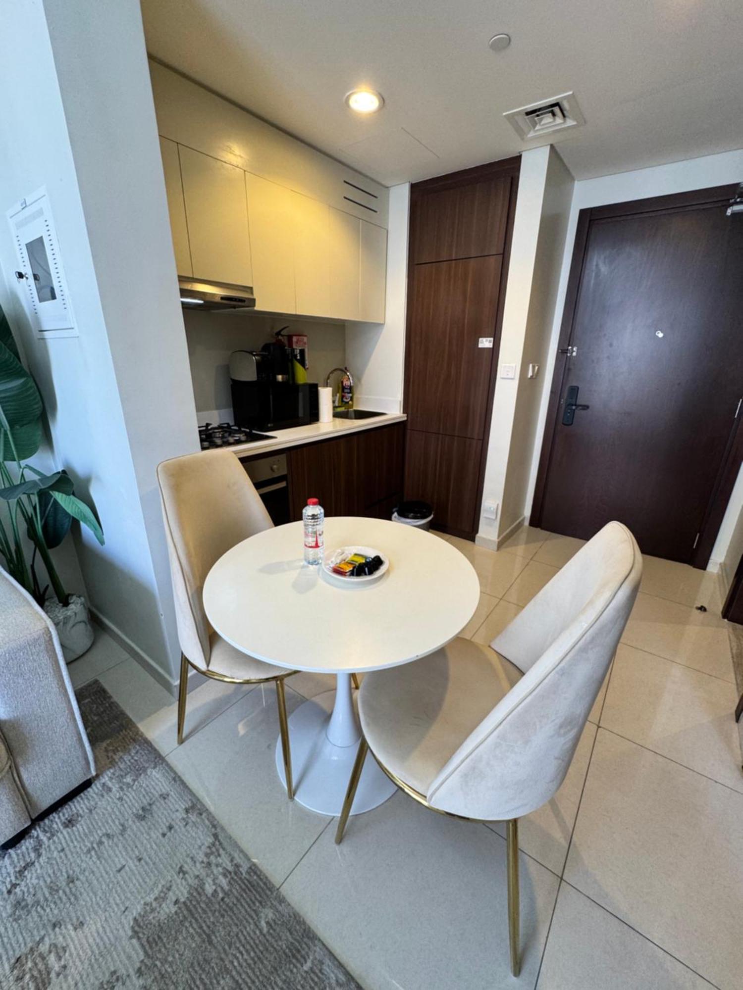 Chic 1-bedroom Retreat With Stunning Canal View Near Burj Khalifa & Business Bay Dubai