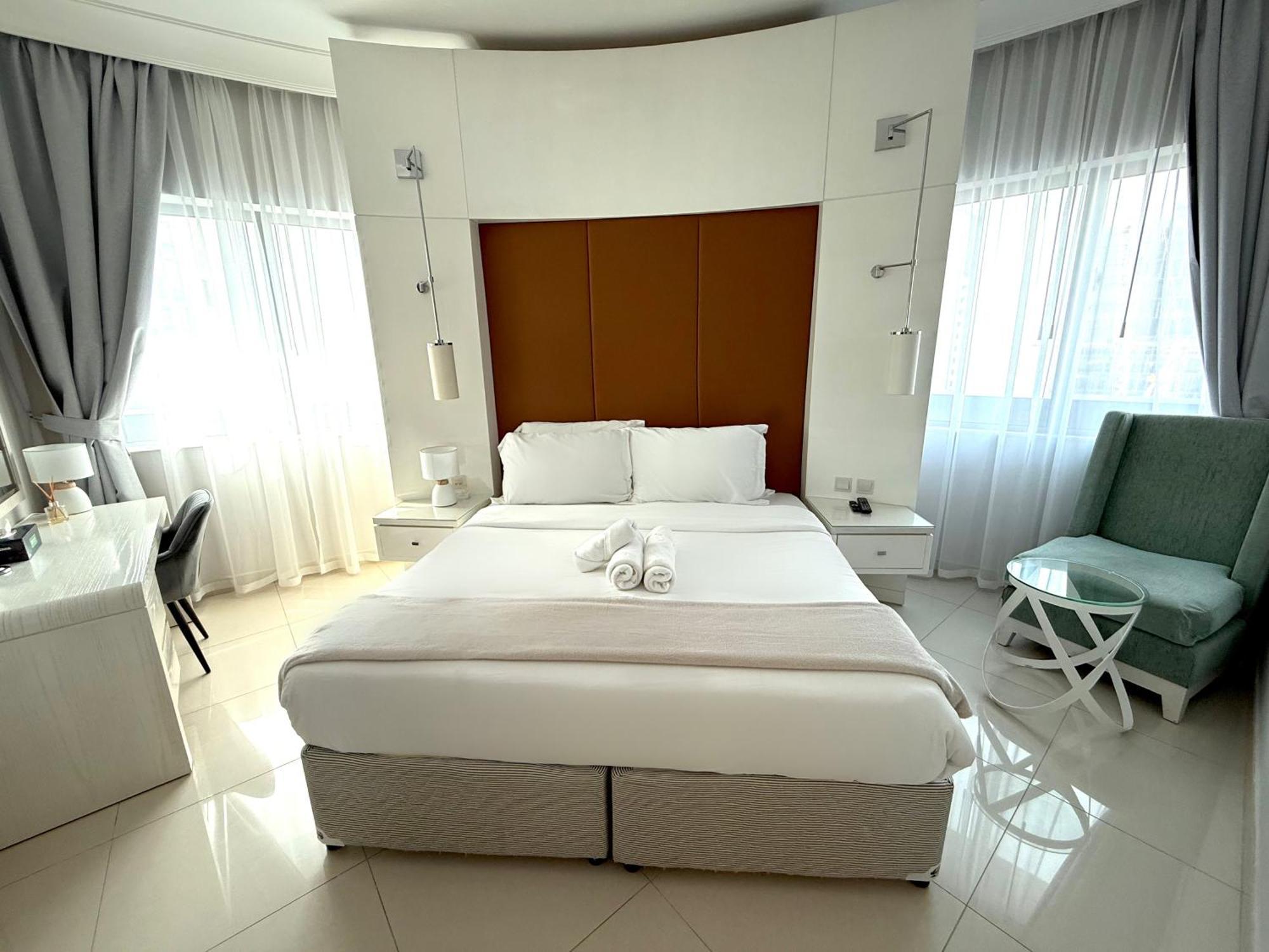 Apartment Stylish 1br, 2min To Mall *