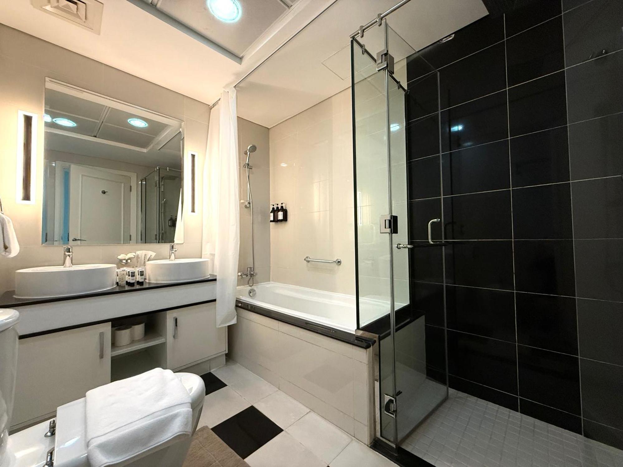 Stylish 1br, 2min To Mall Apartment Dubai