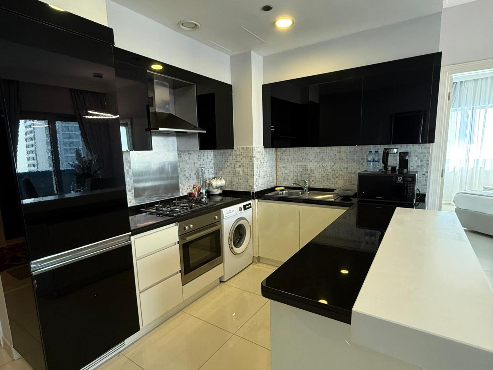 Stylish 1br, 2min To Mall Apartment Dubai