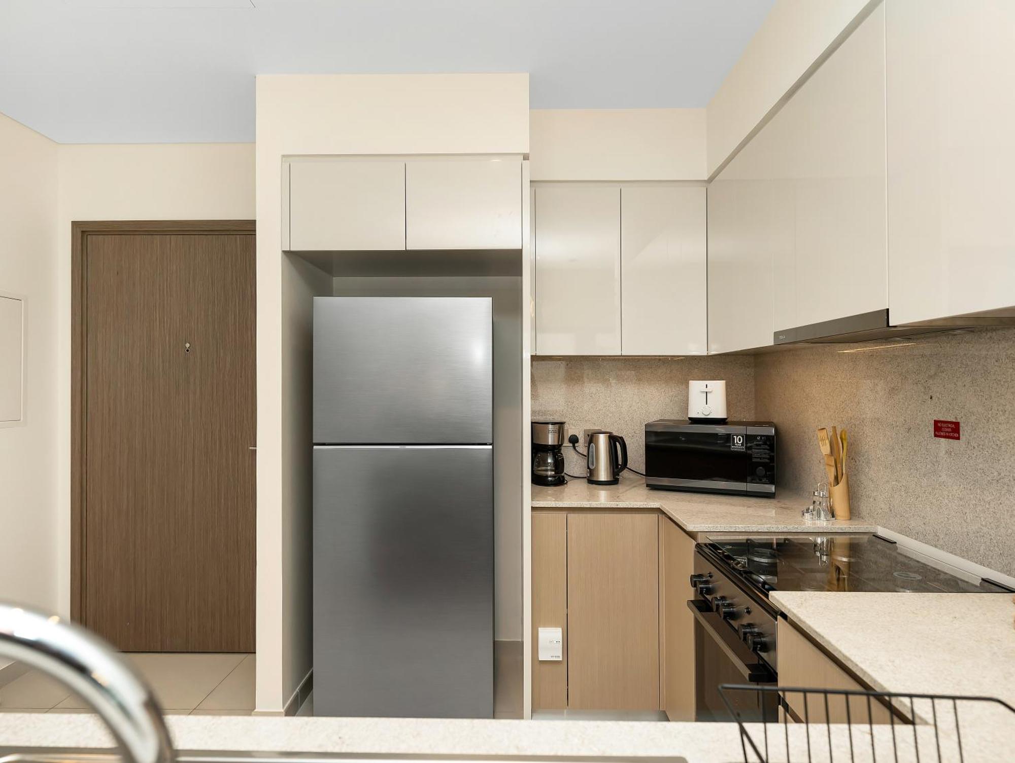 Luxurious Apartments In Burj Royale With Burj Khalifa Views Opposite Dubai Mall Daire Dubai