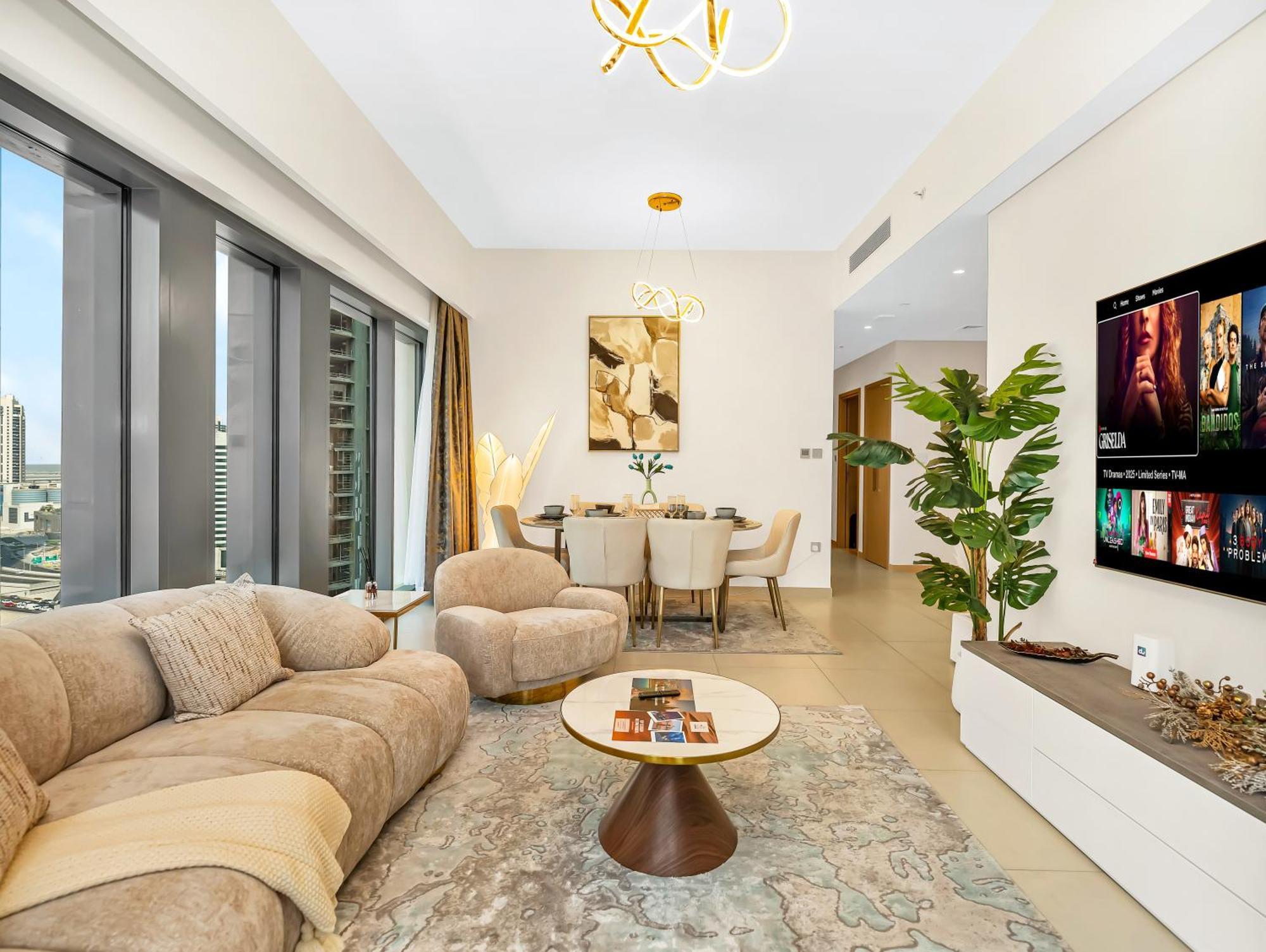 Luxurious Apartments In Burj Royale With Burj Khalifa Views Opposite Dubai Mall Dubai