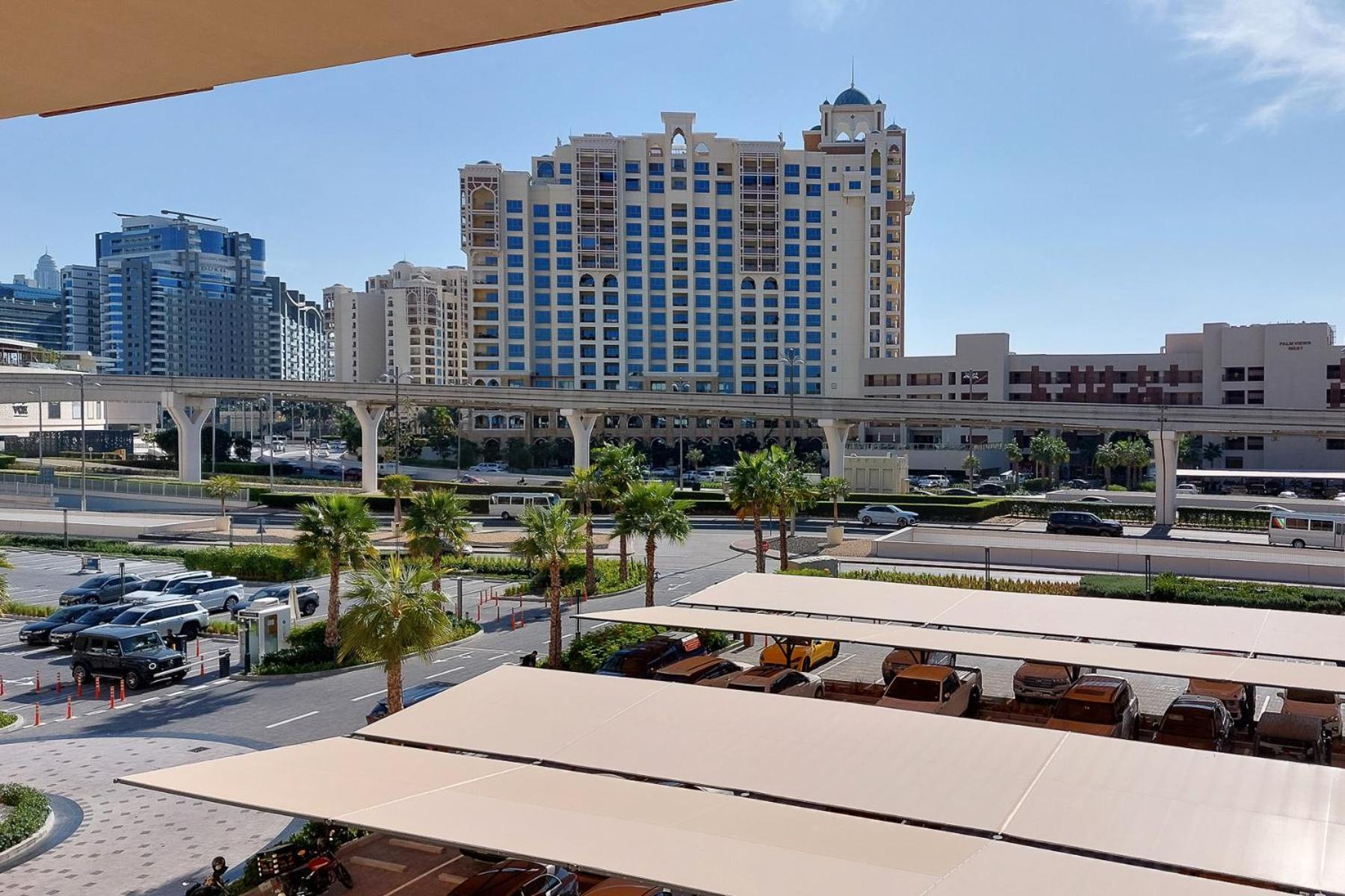 Octopus - Iconic Palm With Views Apartment Dubai