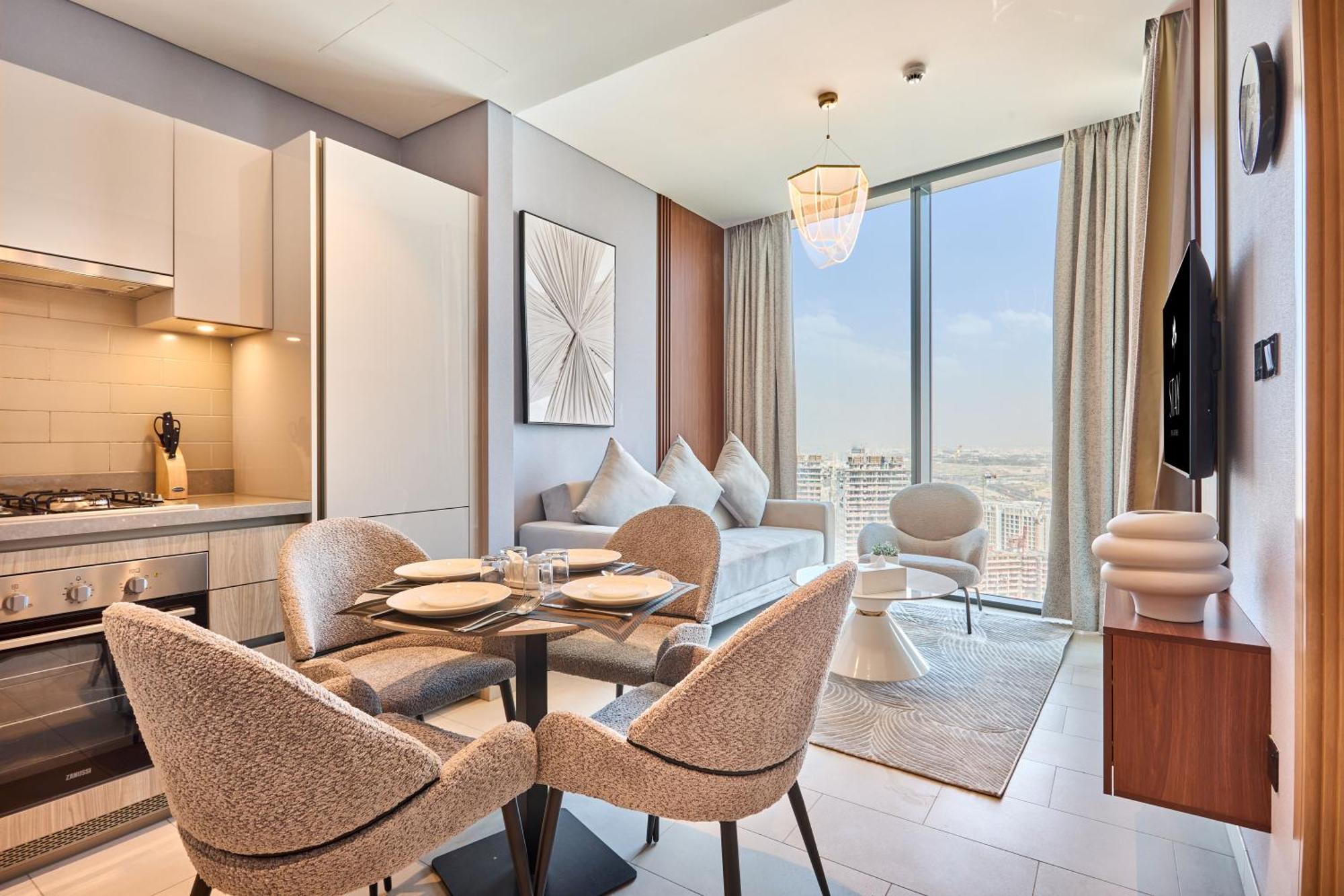 By Latinem Luxury 1br W 2709 Near Burj Khalifa Dubai