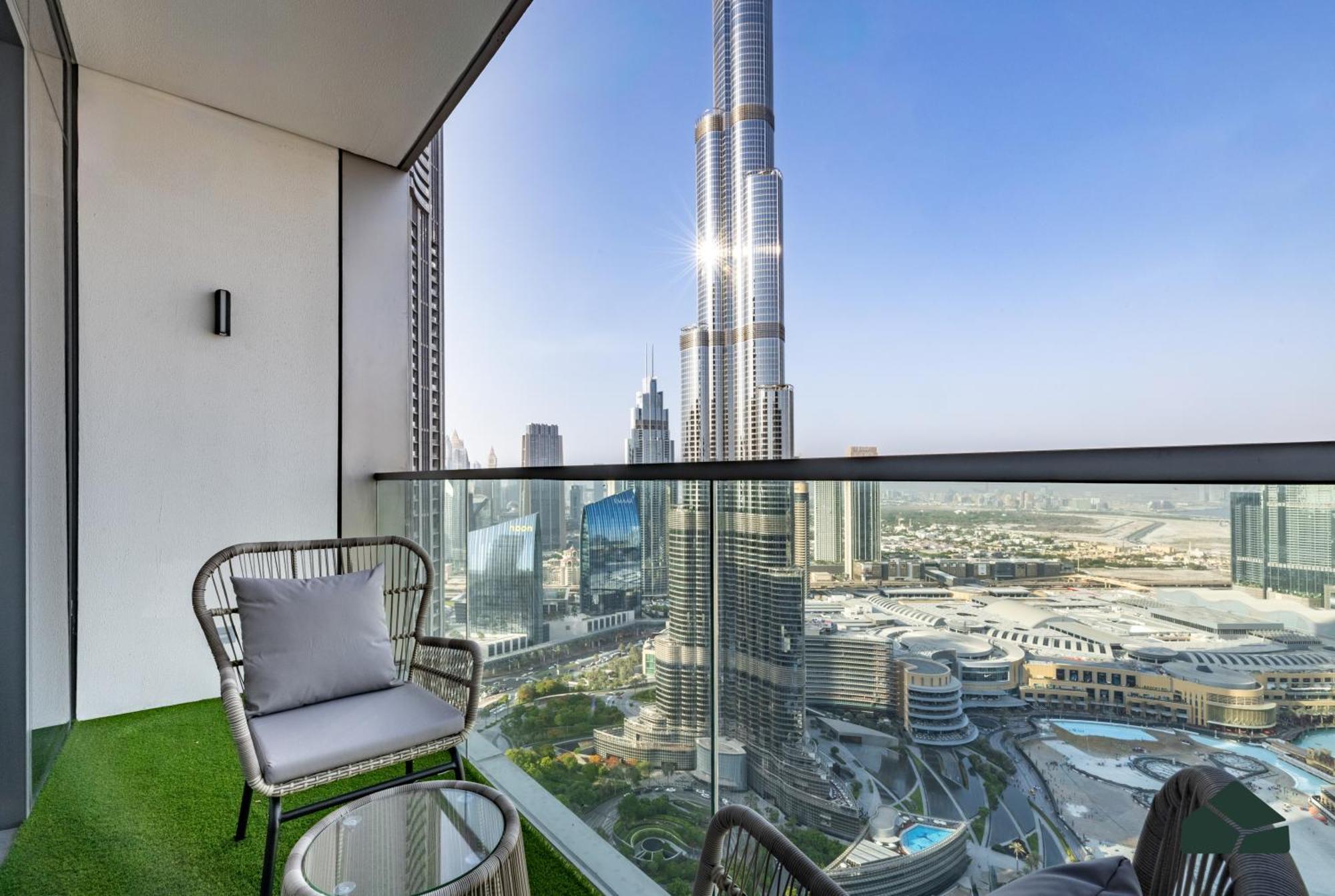 Grande Tranquil 2br Next To Opera By Bms Dubai