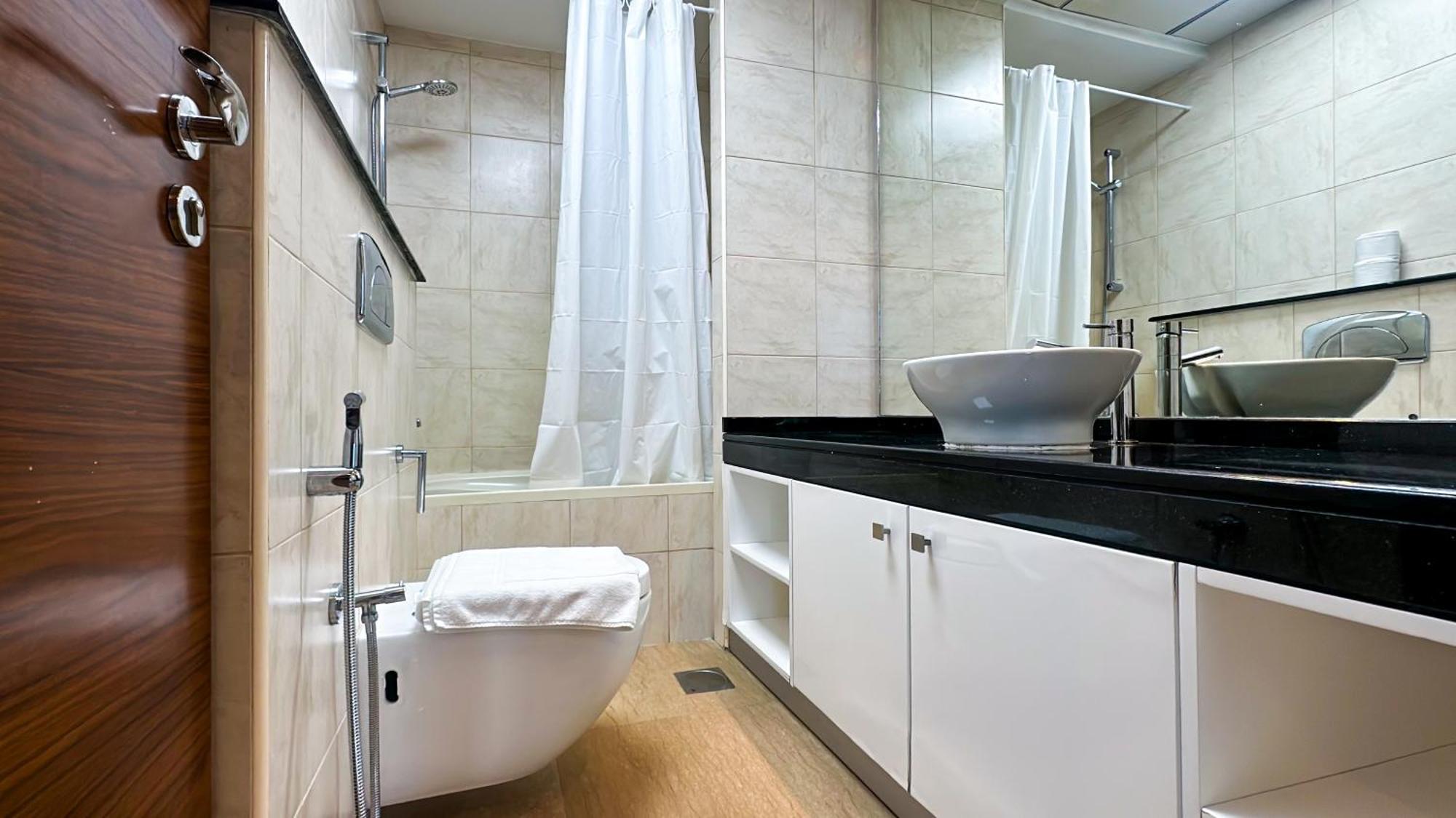 Luton - The Marina Torch - Sea View - 64ab07 Apartment Dubai