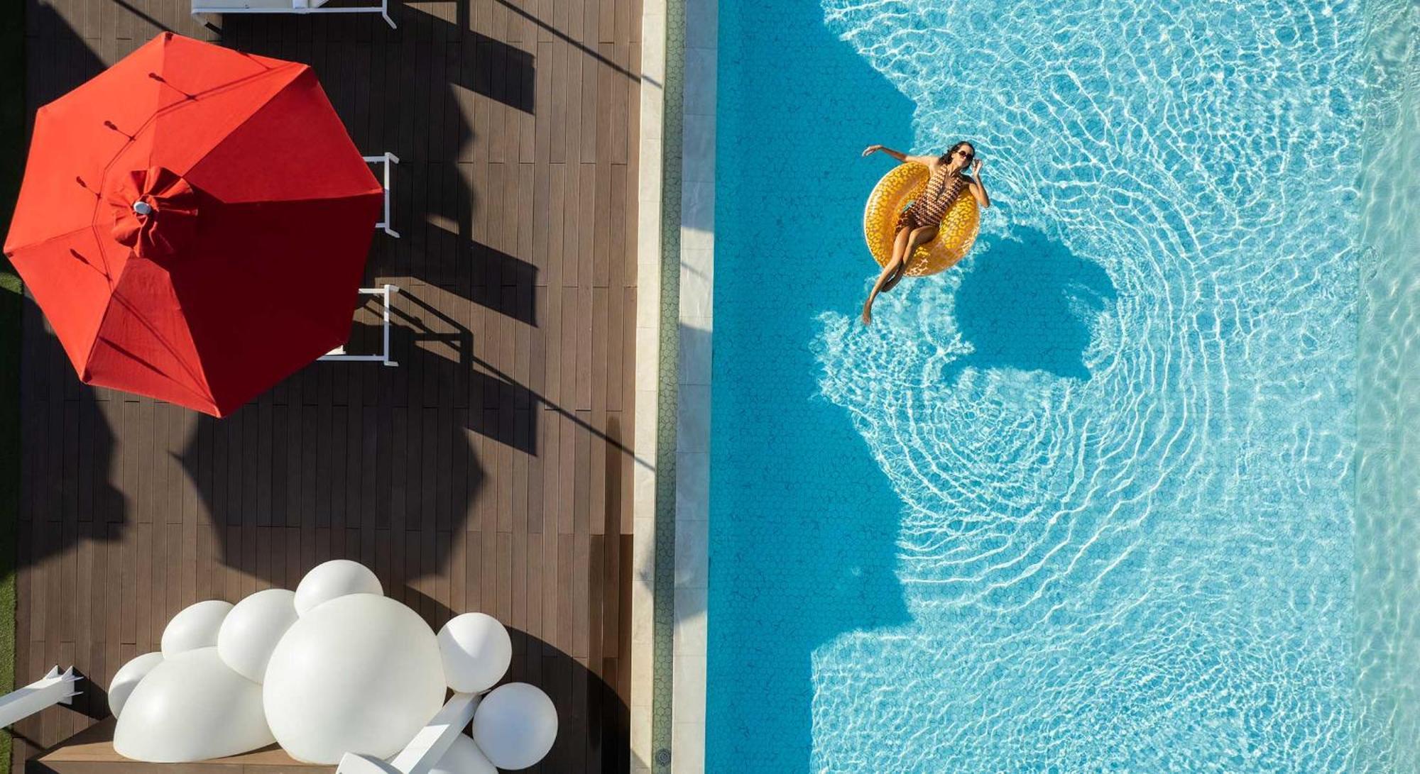 Elegant Palm Jumeirah Retreat With Breathtaking Sea Views By Aya Boutique * Dubai
