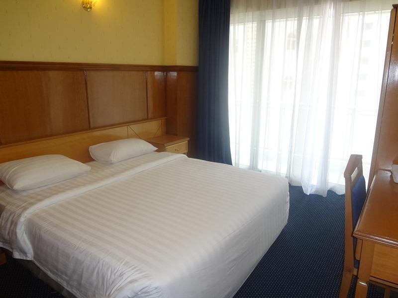 Royal Plaza 3* Dubai