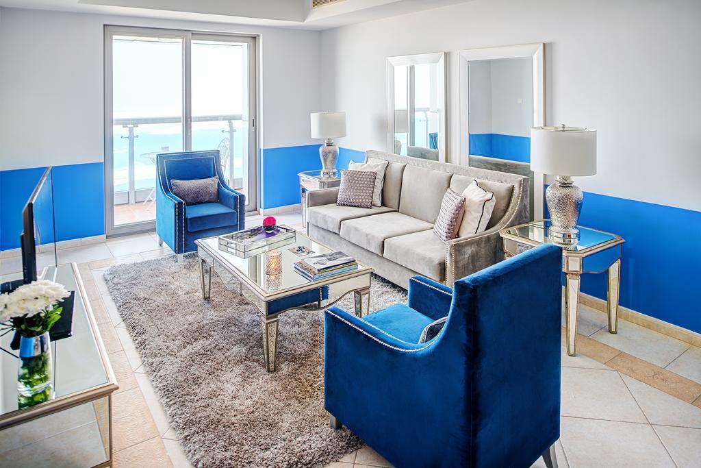 Dream - Princess Tower Marina