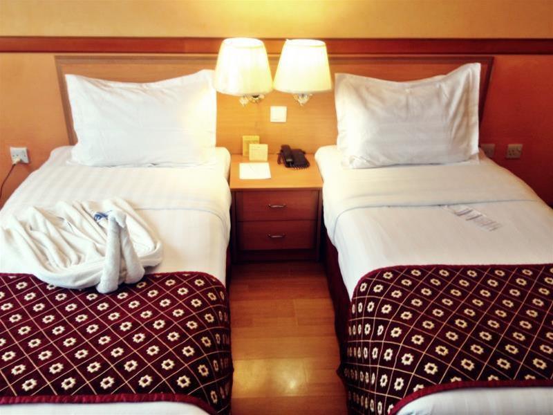 Oyo 297 California Hotel