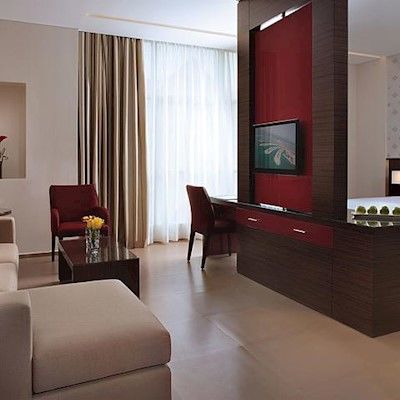 Hotel Cosmopolitan - Al Barsha 4*