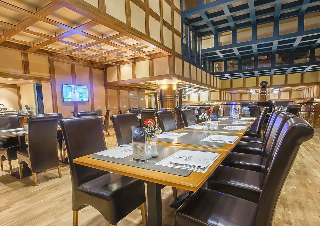 Capitol Jumeirah Otel 4*