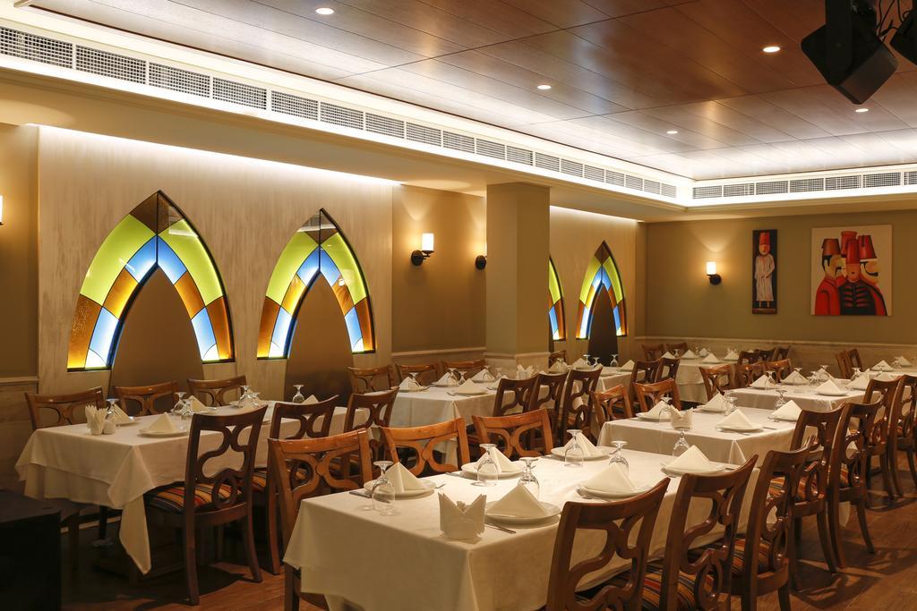 Otel Capitol Jumeirah 4*