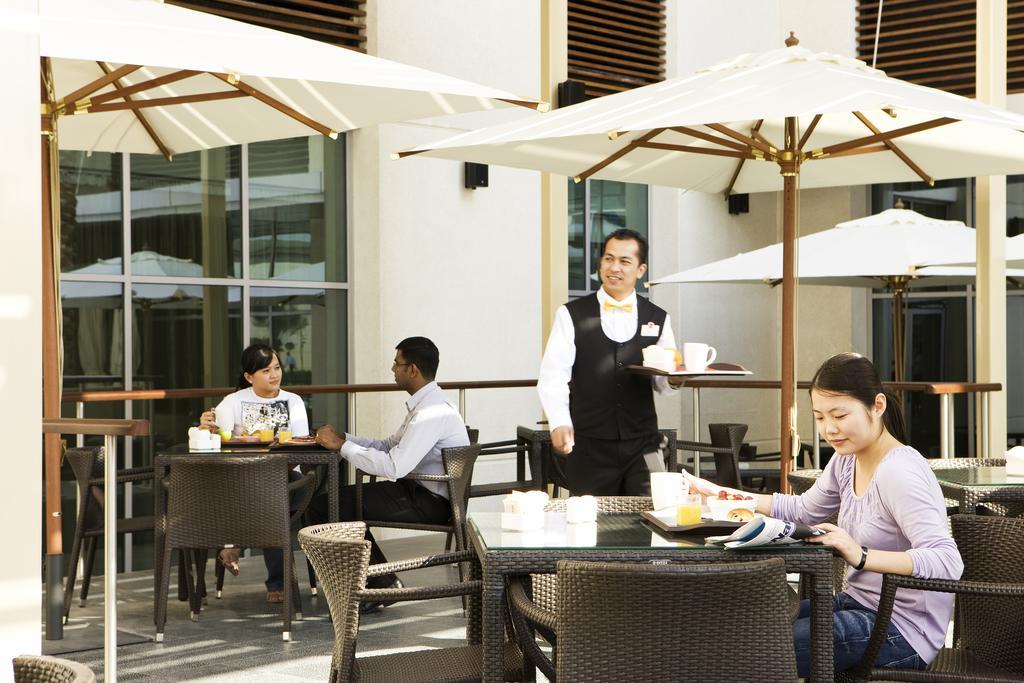 Ibis Deira Creekside Hotel