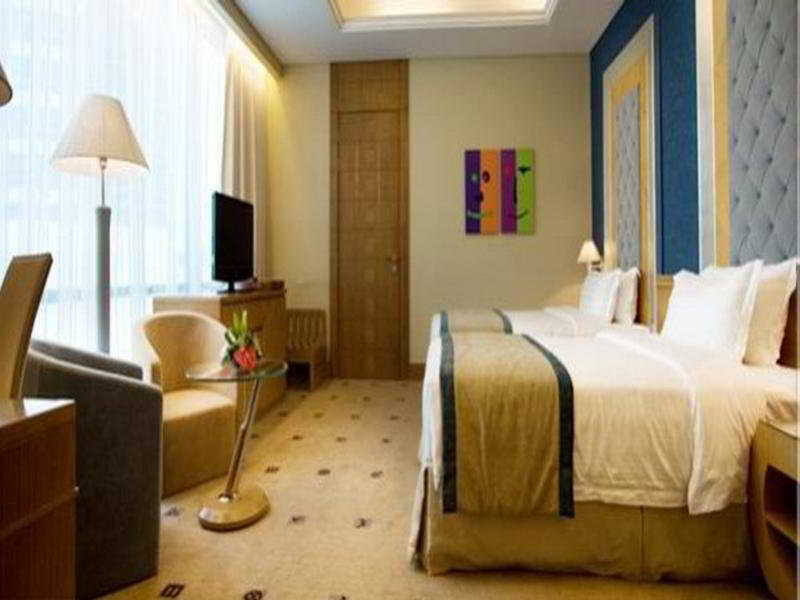 Social Otel Dubai