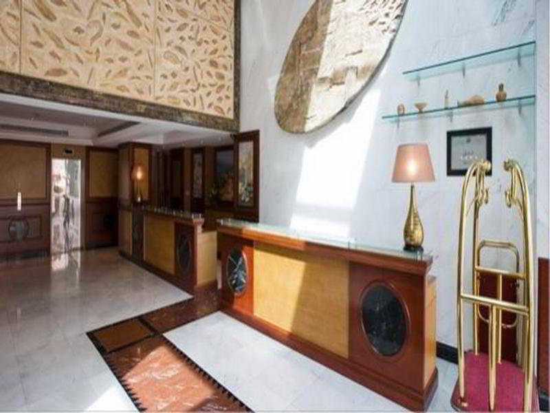Social Otel Dubai