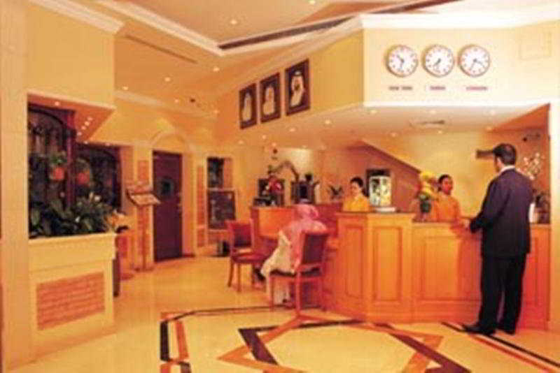 Broadway Otel 3*