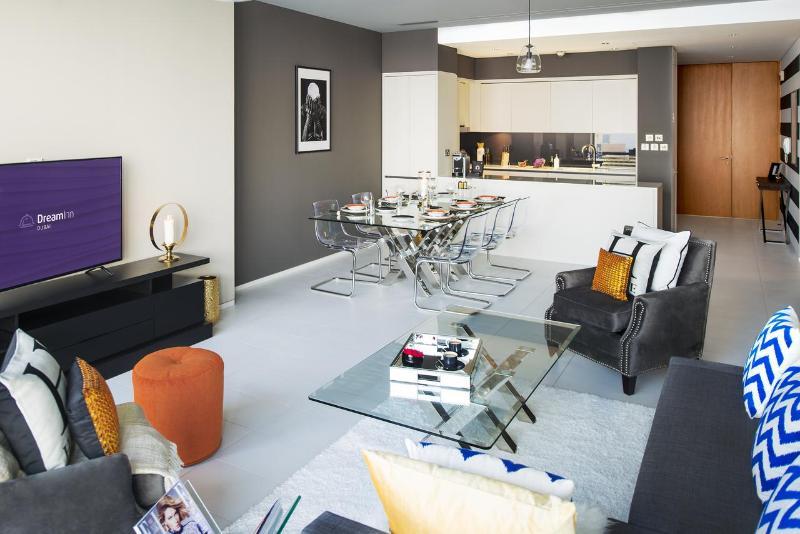 Dream - Princess Tower Marina Apartment