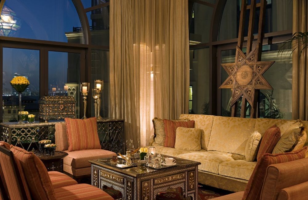 Palace Downtown 5*