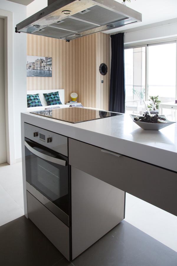Higuests - West Avenue Apartment Dubai