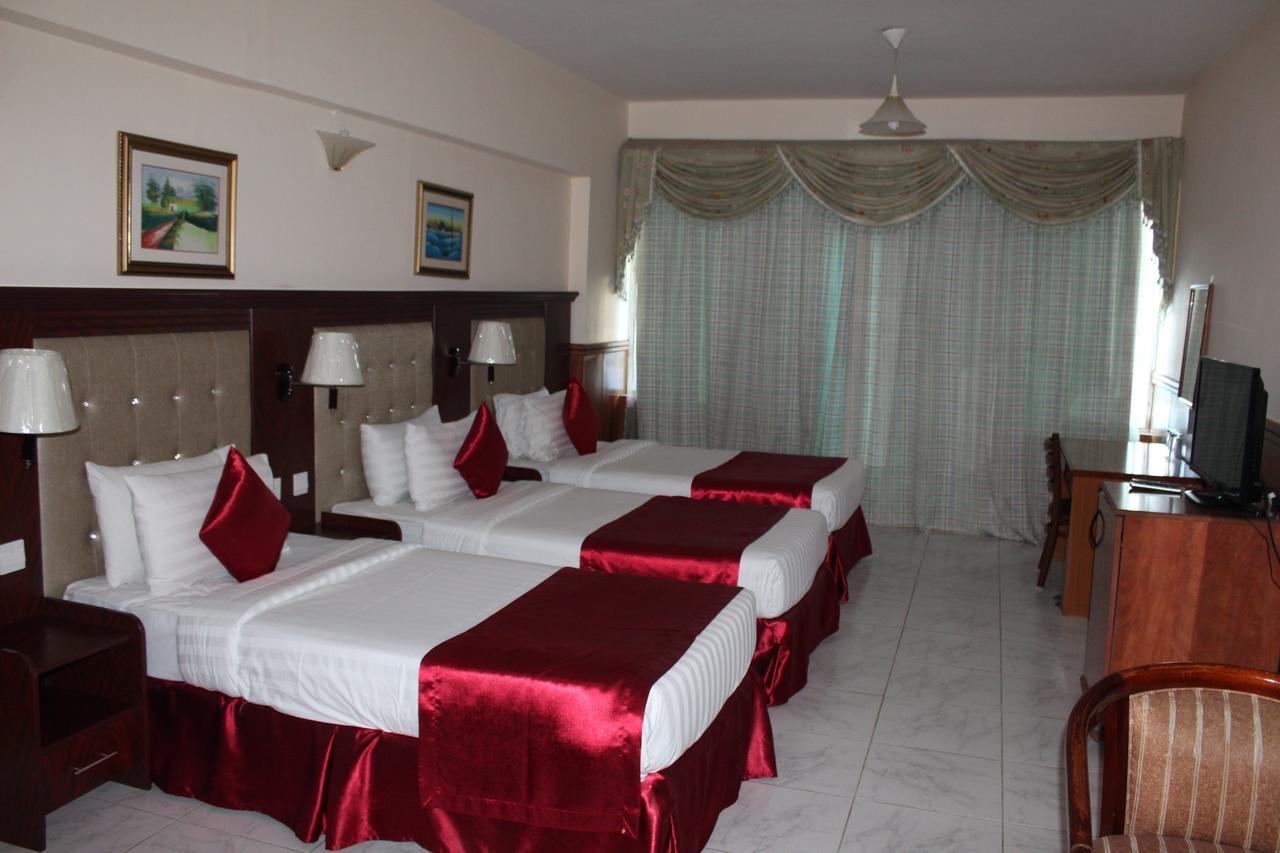 Grand Nova Hotel 2*