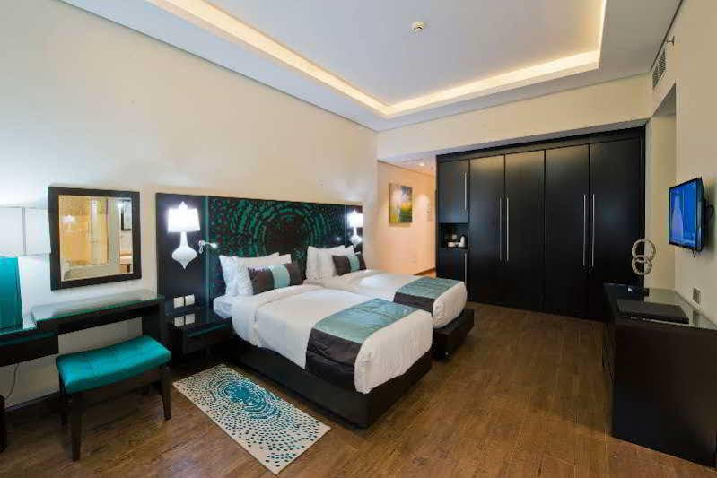 Signature Deira - Free Parking