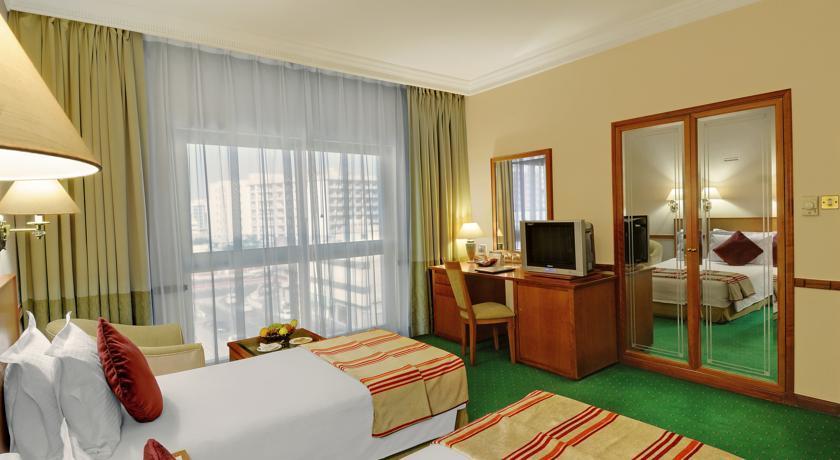 Hotel Lotus Grand
