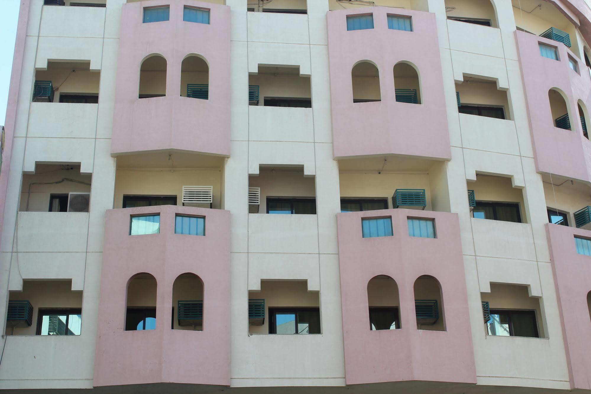 Oyo 491 Rahab * Dubai