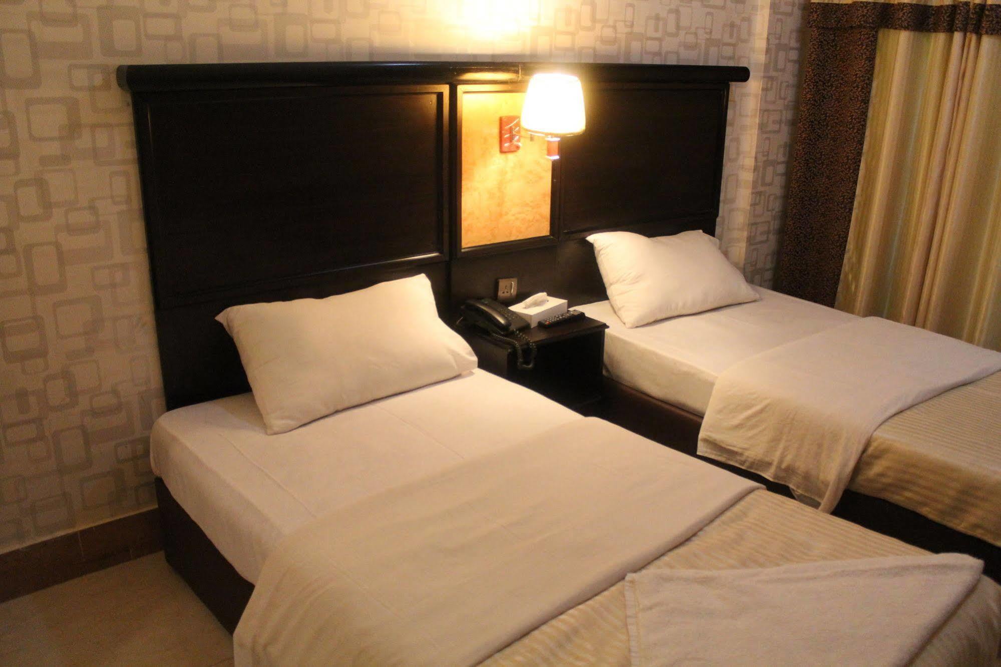 Oyo 491 Rahab Hotel *
