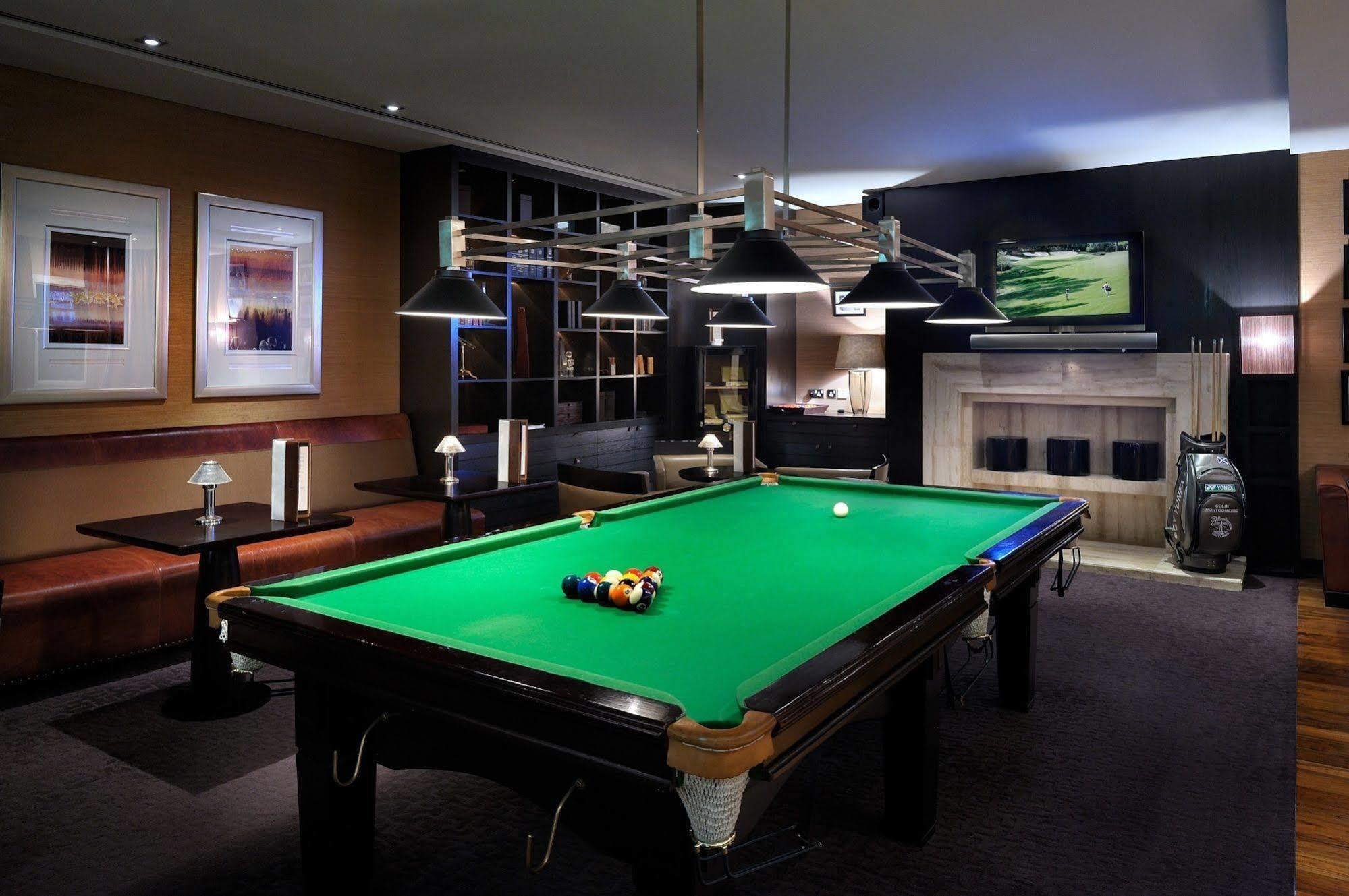 Address Montgomerie Otel 5*